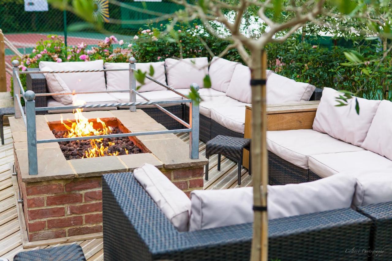 Wickwoods Hotel Albourne Exterior foto